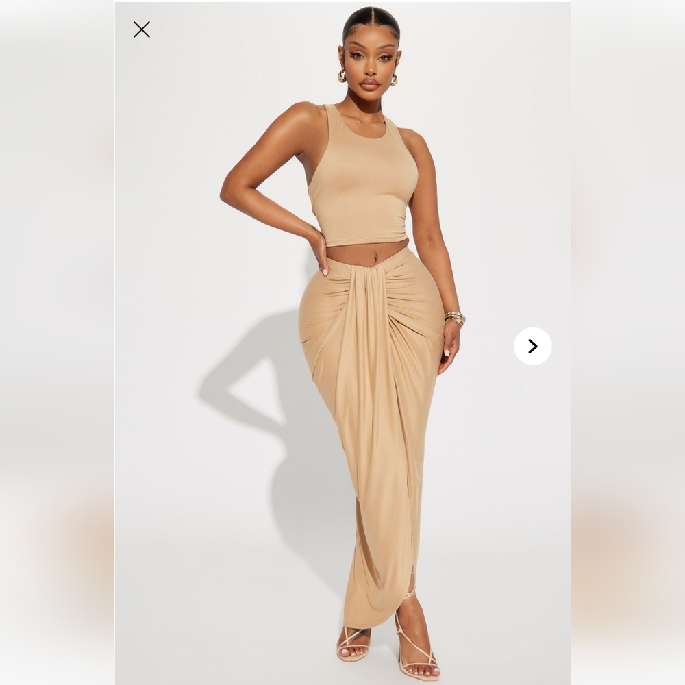 Elegant Tan Maxi Skirt SET